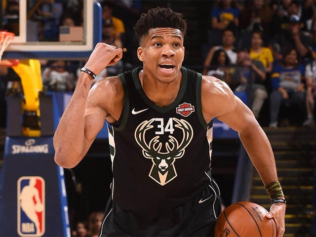 的亮光之下 的亮光之下