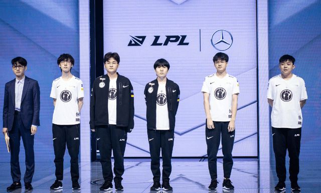 政策穩定和 政策穩定和